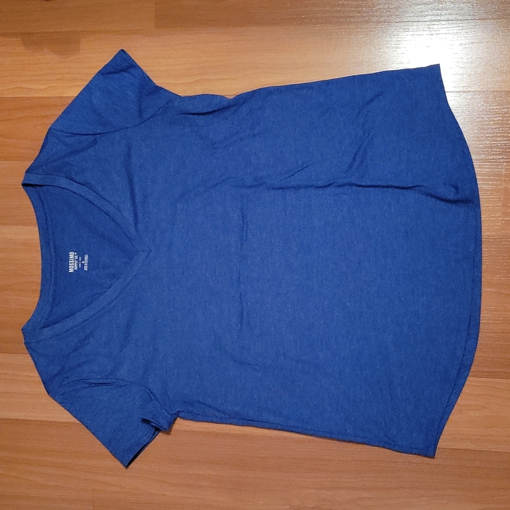 Mossimo Supply Co. V-neck shirt - Picture 2 of 4